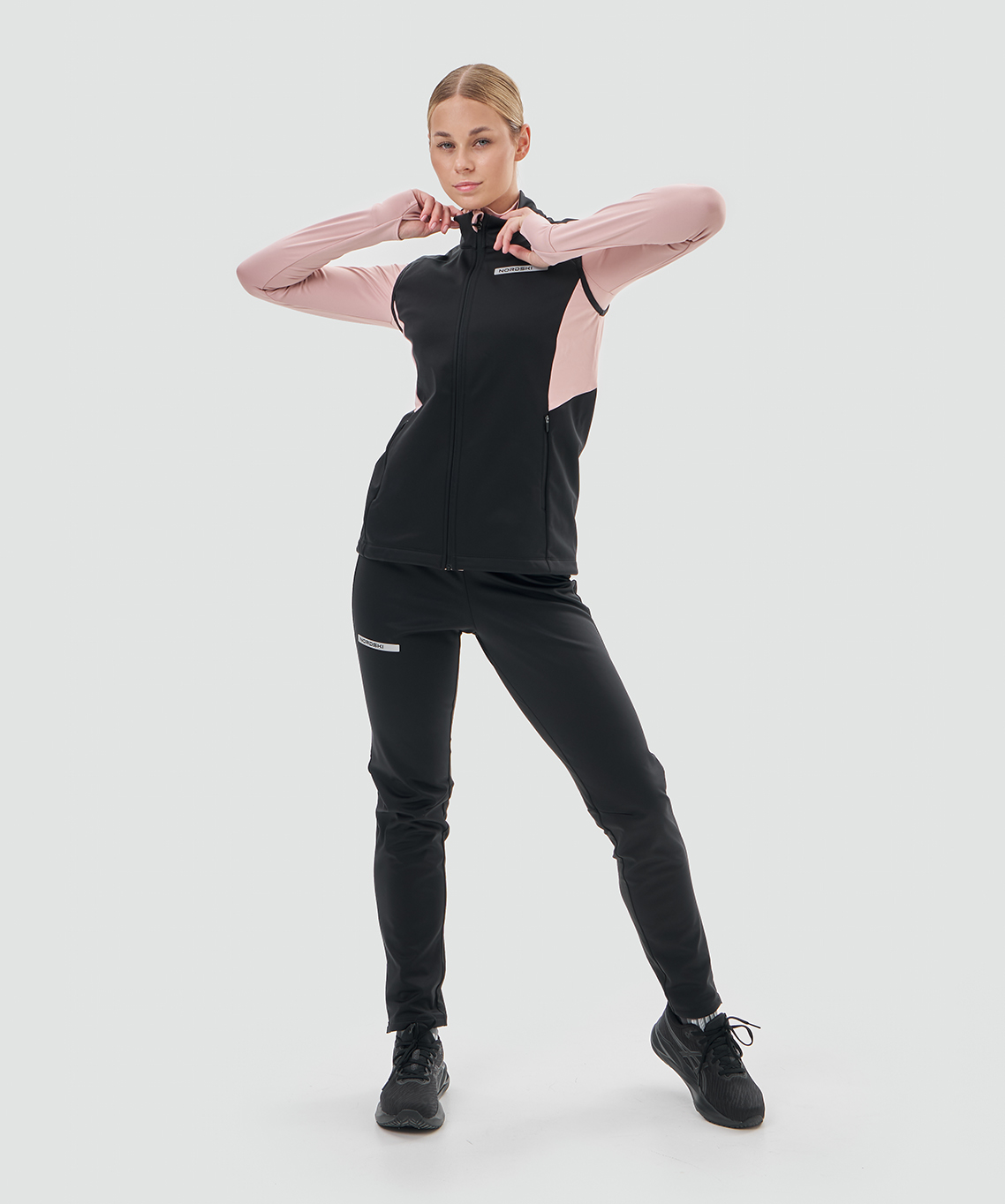 Жилет тренировочный Nordski Core Black/Soft Pink W