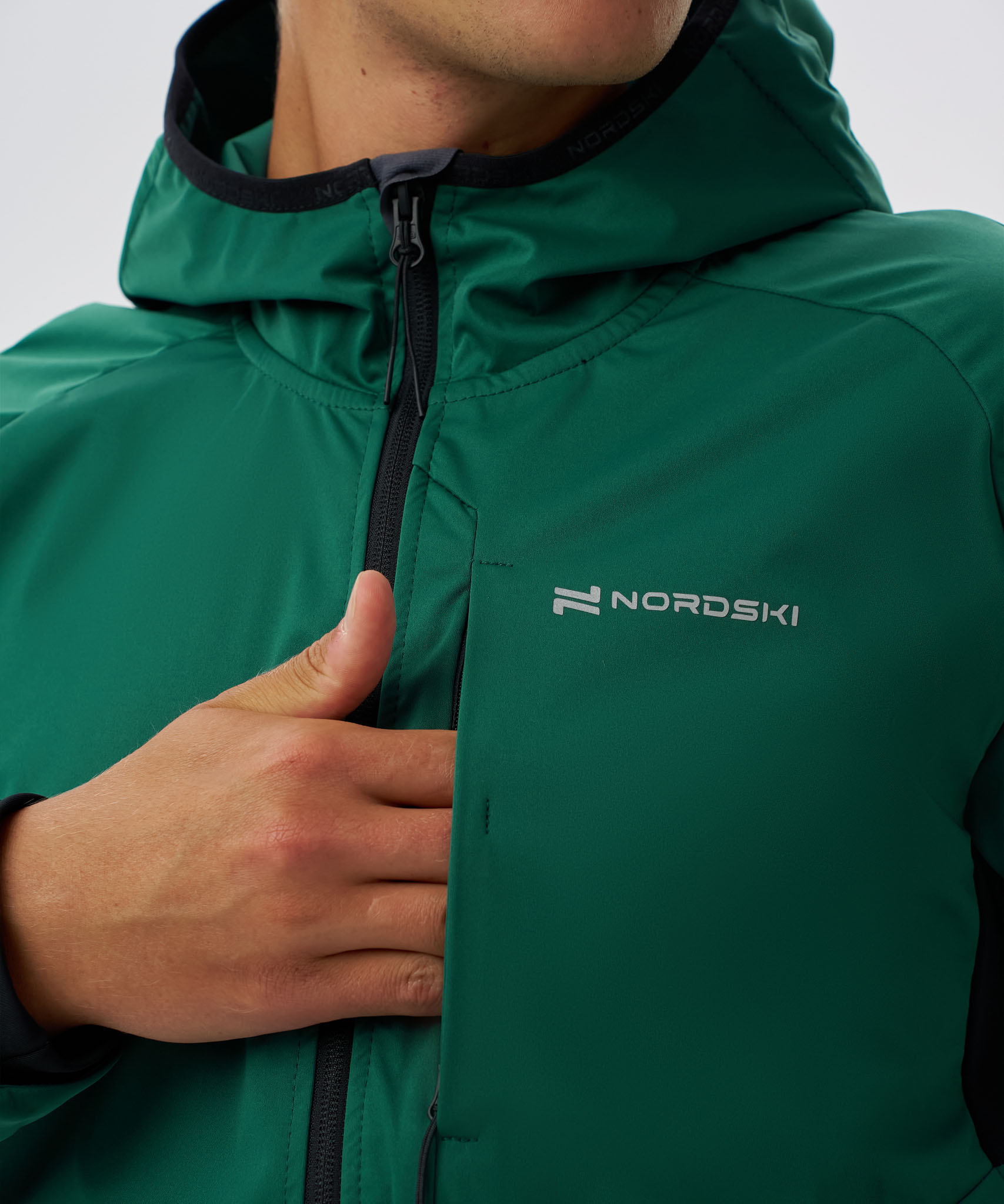 Тренировочная куртка Nordski PRO TOUR HOOD Alpine Green